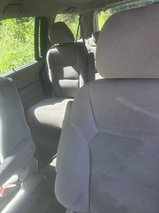 2010 Honda Odyssey - Image 12 of 18