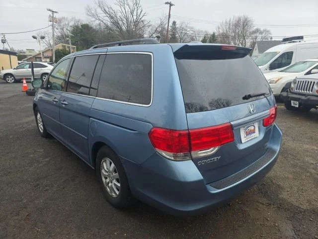 2010 Honda Odyssey - Image 3 of 9