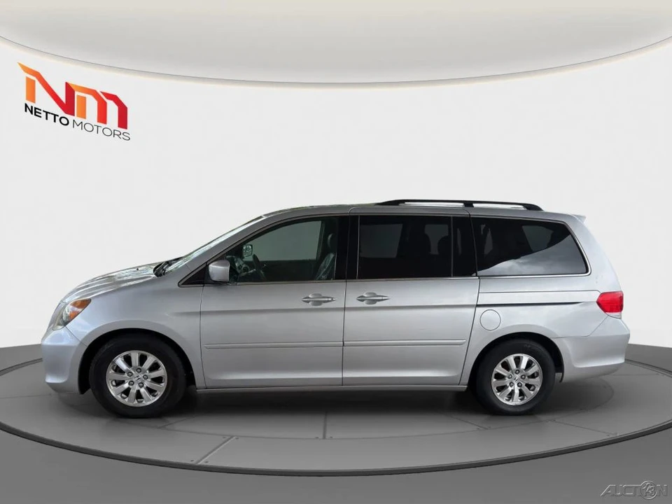 2010 Honda Odyssey - Image 2 of 21