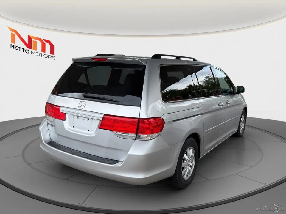 2010 Honda Odyssey - Image 5 of 21