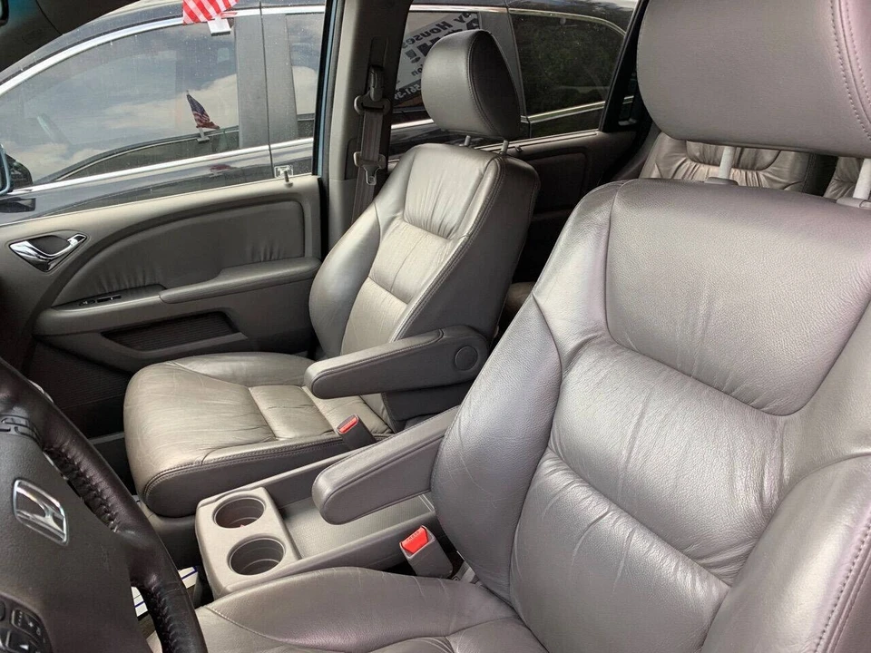 2010 Honda Odyssey - Image 16 of 16