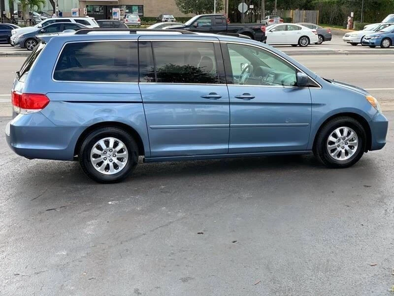 2010 Honda Odyssey - Image 6 of 16