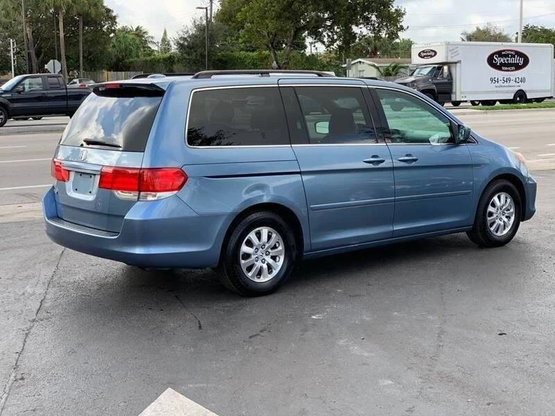 2010 Honda Odyssey - Image 5 of 12