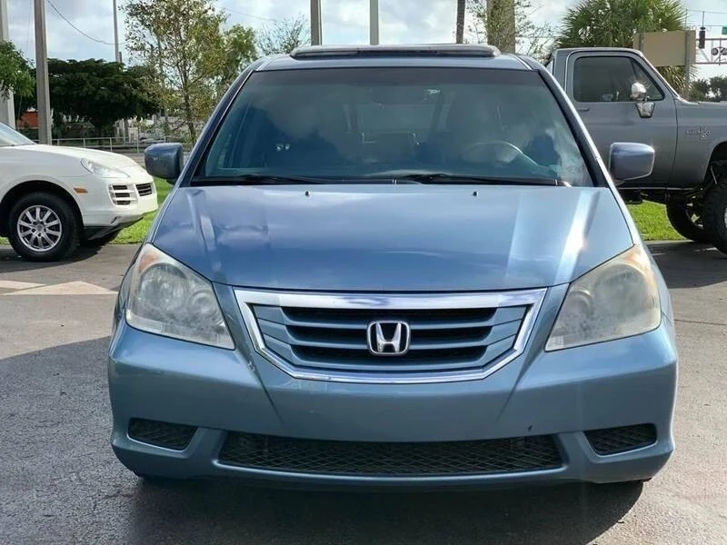 2010 Honda Odyssey - Image 8 of 16