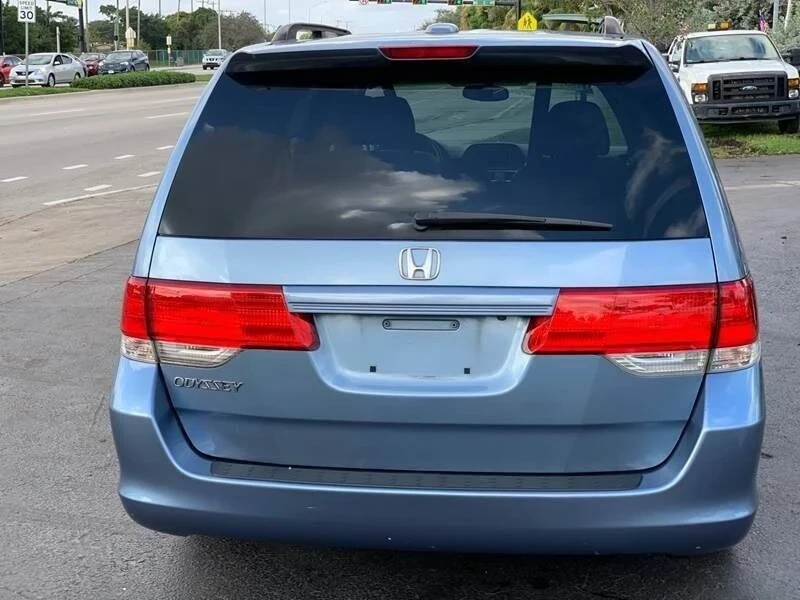 2010 Honda Odyssey - Image 4 of 12