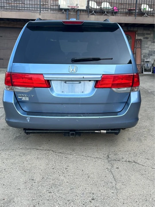 2010 Honda Odyssey - Image 4 of 17