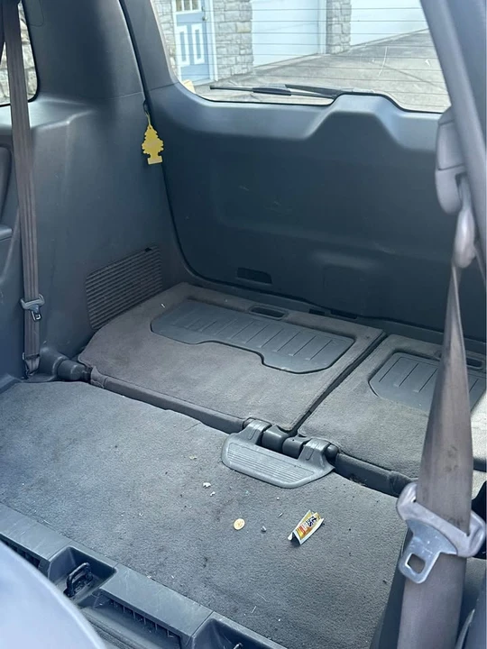 2010 Honda Odyssey - Image 12 of 17