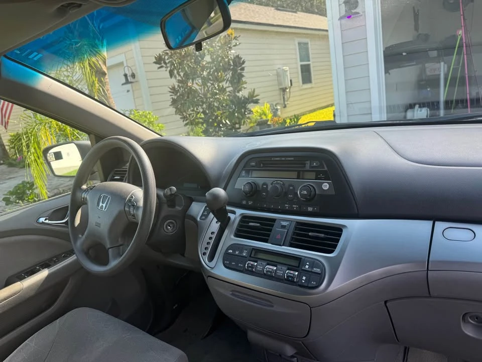 2010 Honda Odyssey - Image 4 of 6