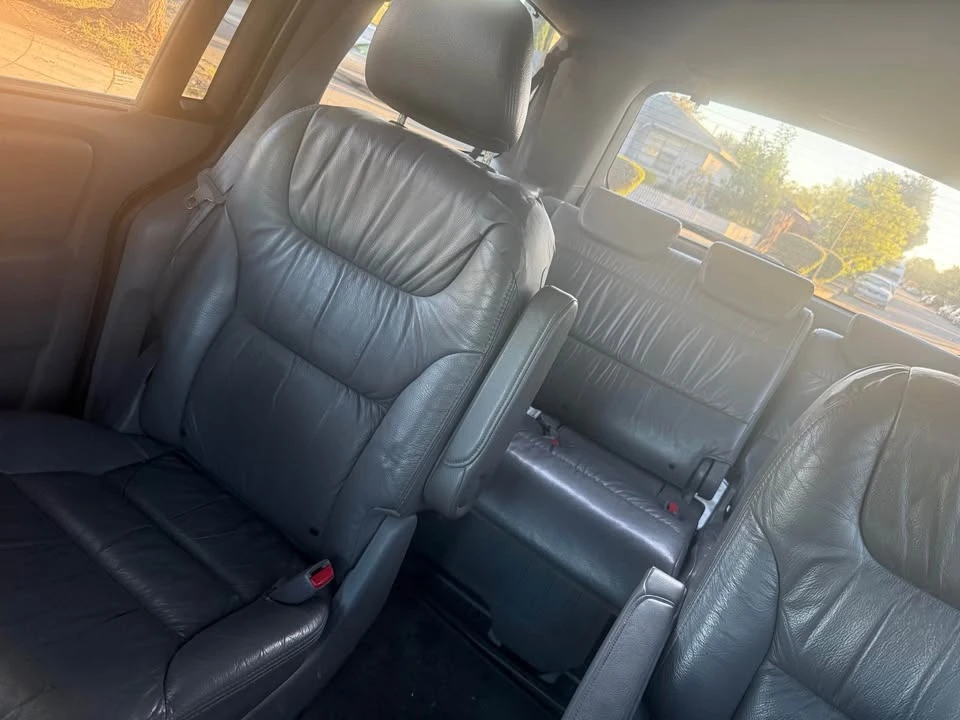 2010 Honda Odyssey - Image 5 of 5