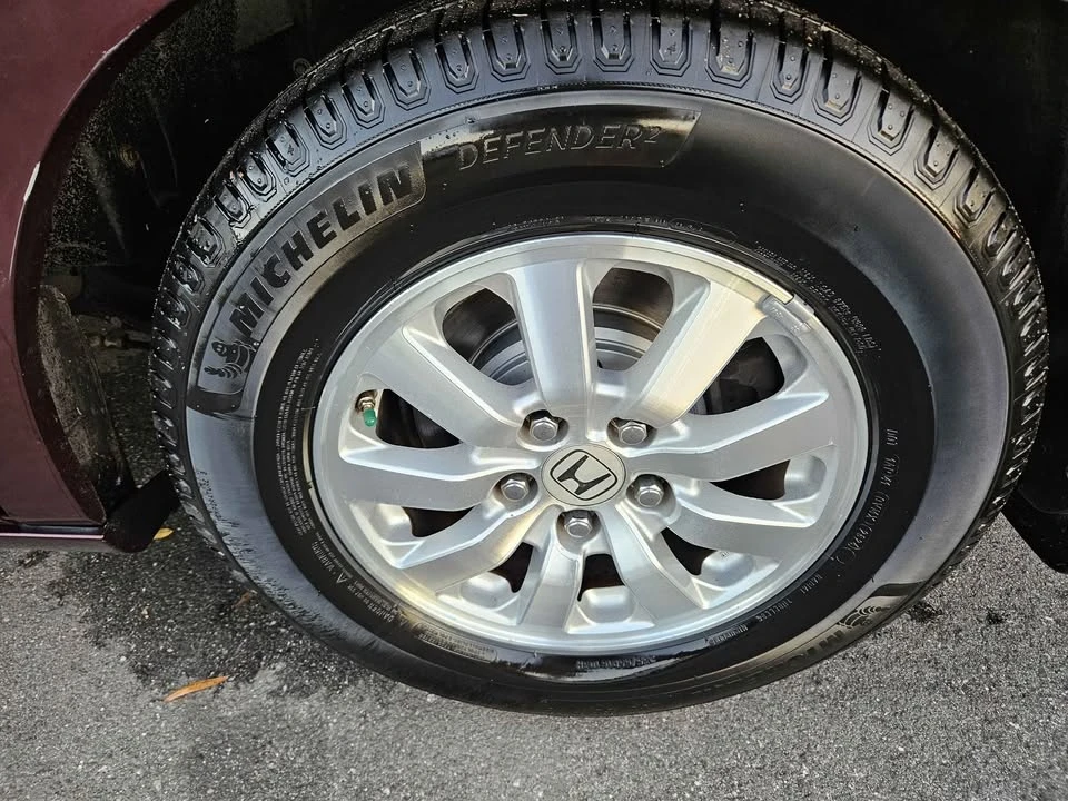 2010 Honda Odyssey - Image 9 of 20
