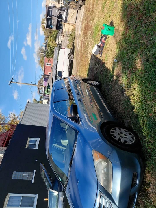 2010 Honda Odyssey - Image 5 of 10