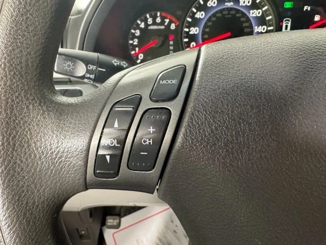 2010 Honda Odyssey - Image 15 of 21