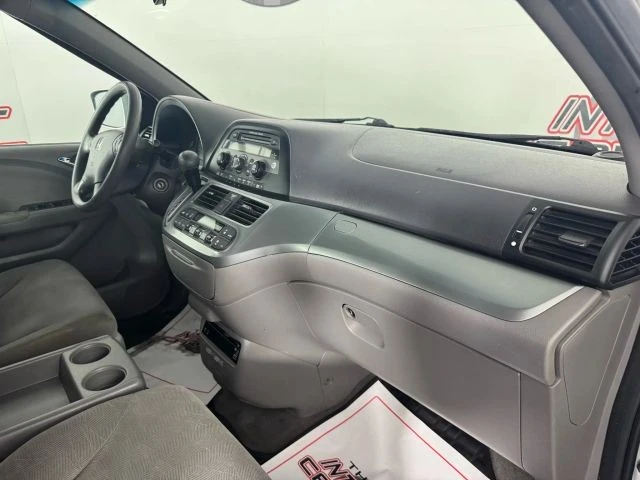 2010 Honda Odyssey - Image 12 of 12