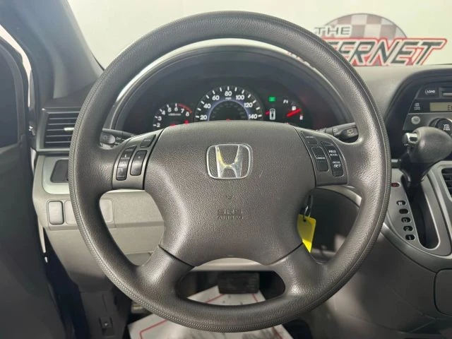 2010 Honda Odyssey - Image 13 of 21