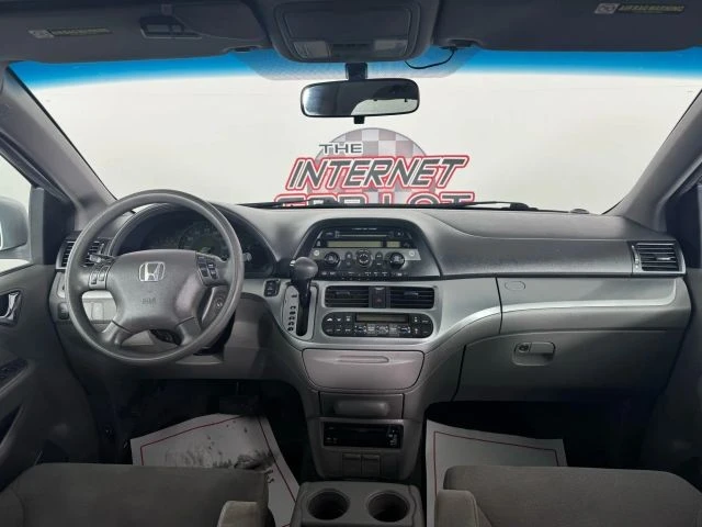 2010 Honda Odyssey - Image 11 of 12