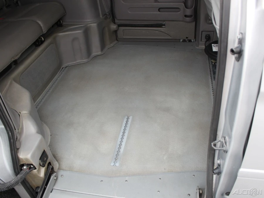 2010 Honda Odyssey - Image 12 of 12