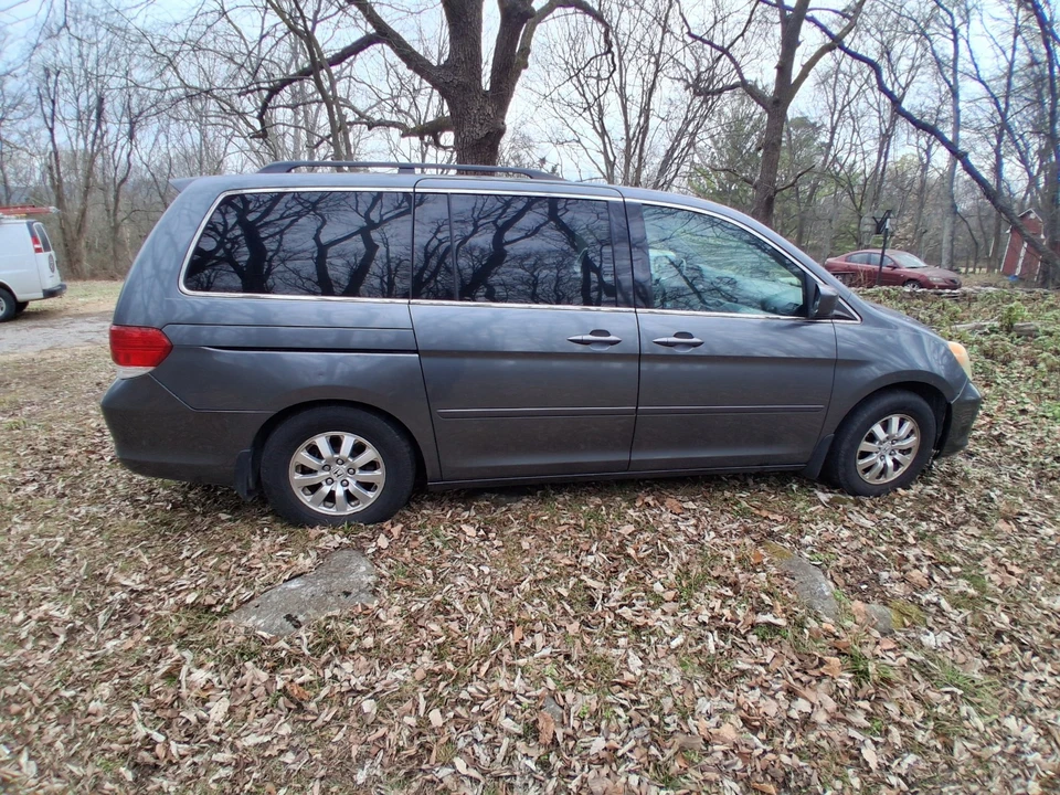 2010 Honda Odyssey - Image 4 of 4