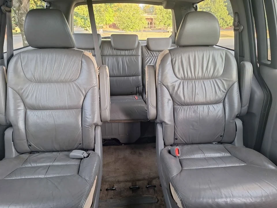 2010 Honda Odyssey - Image 10 of 10