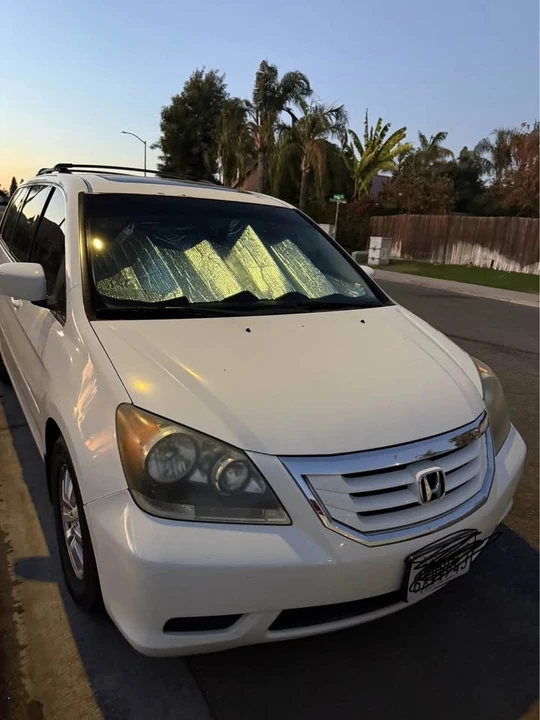 2010 Honda Odyssey - Image 8 of 9
