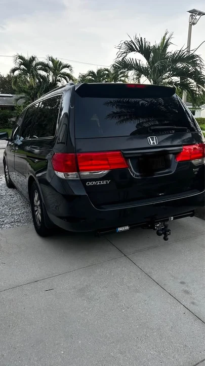 2010 Honda Odyssey - Image 6 of 12