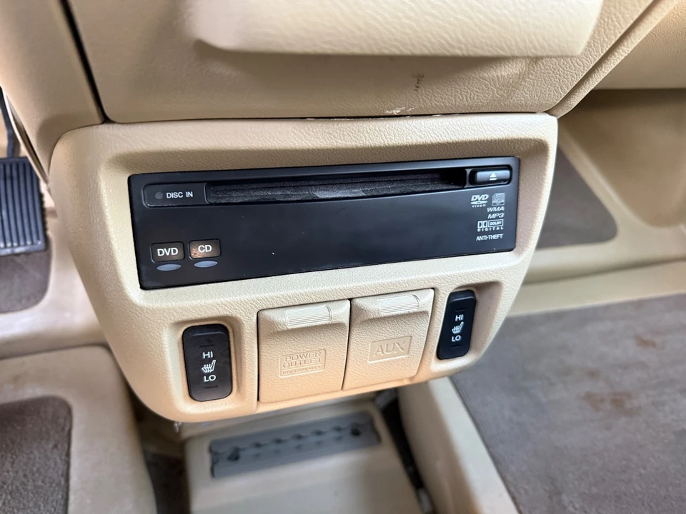 2010 Honda Odyssey - Image 13 of 20