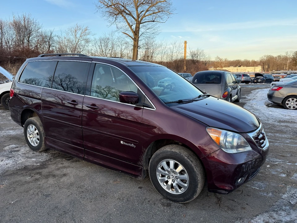 2010 Honda Odyssey - Image 6 of 20