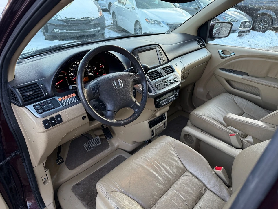 2010 Honda Odyssey - Image 10 of 20