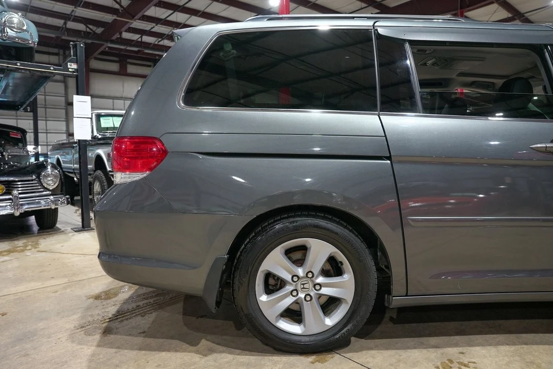 2010 Honda Odyssey - Image 9 of 12