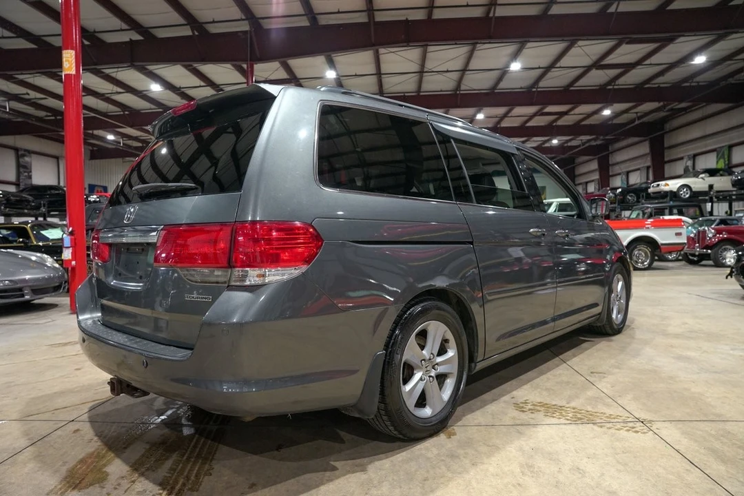 2010 Honda Odyssey - Image 8 of 12