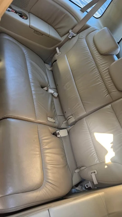 2010 Honda Odyssey - Image 8 of 10