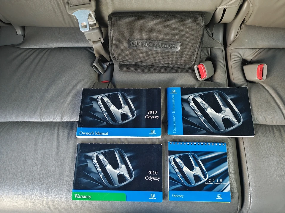 2010 Honda Odyssey - Image 19 of 20