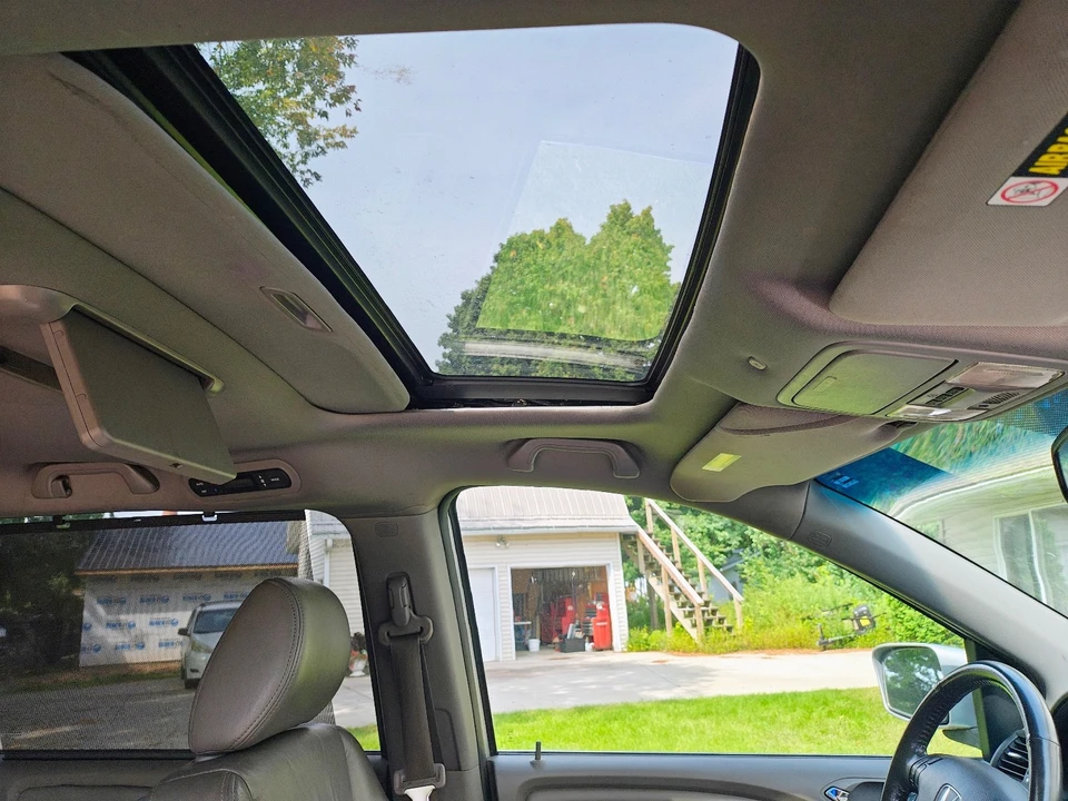 2010 Honda Odyssey - Image 20 of 20