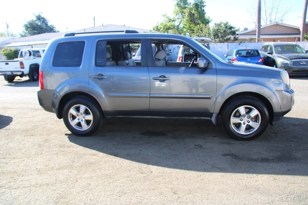 2010 Honda Pilot 2nd Gen - Image 9 of 21