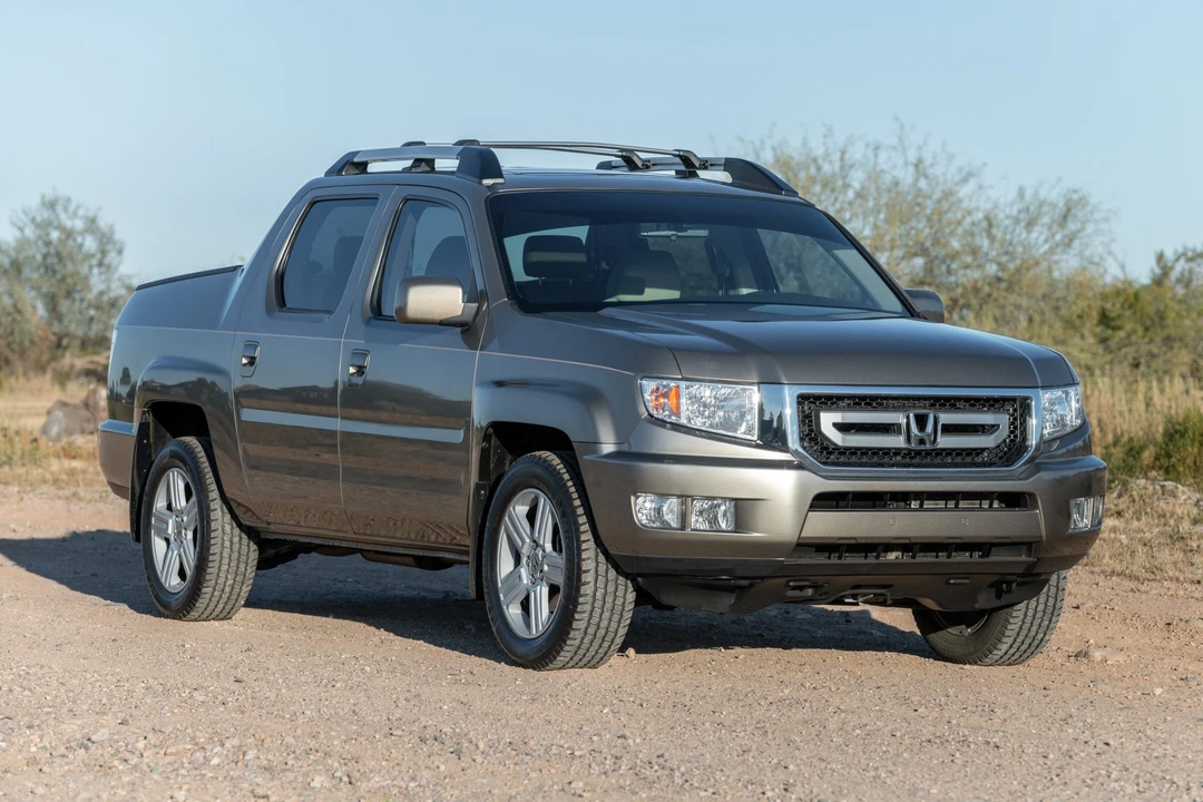 2010 Honda Ridgeline 1st Gen - Image 10 of 31