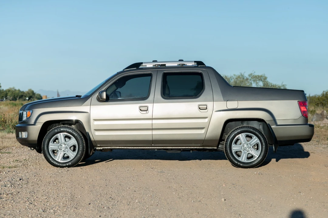 2010 Honda Ridgeline 1st Gen - Image 3 of 31