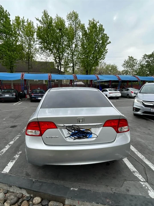 2010 Honda Civic 8th Gen - Image 5 of 8