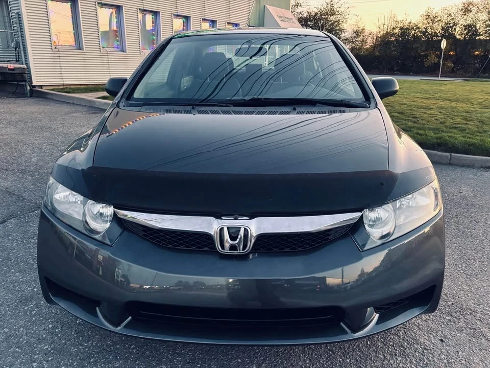 2010 Honda Civic 8th Gen - Image 3 of 10