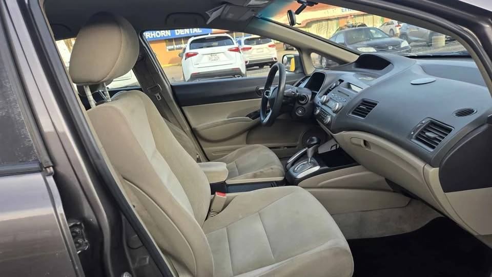 2010 Honda Civic 8th Gen - Image 18 of 19