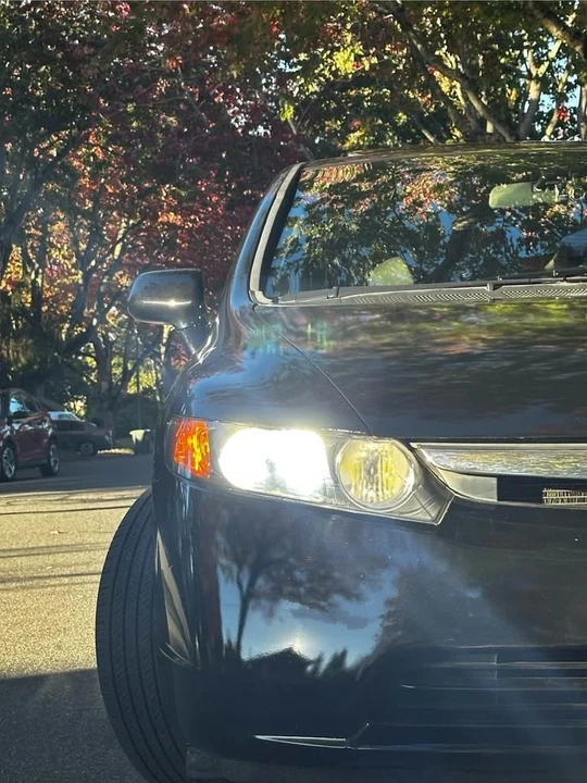 2010 Honda Civic 8th Gen - Image 12 of 20