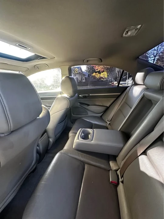 2010 Honda Civic 8th Gen - Image 17 of 20