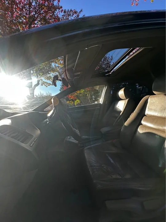 2010 Honda Civic 8th Gen - Image 18 of 20
