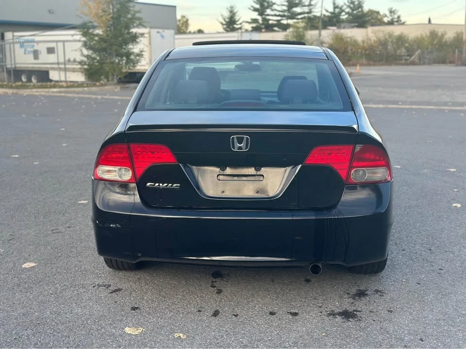 2010 Honda Civic 8th Gen - Image 12 of 12