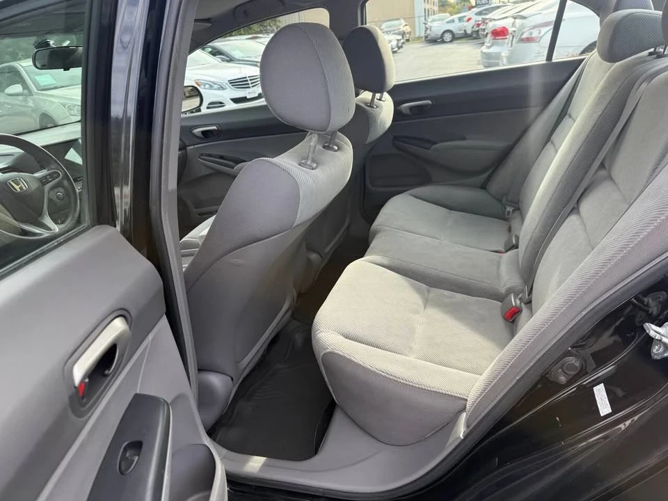 2010 Honda Civic 8th Gen - Image 10 of 20
