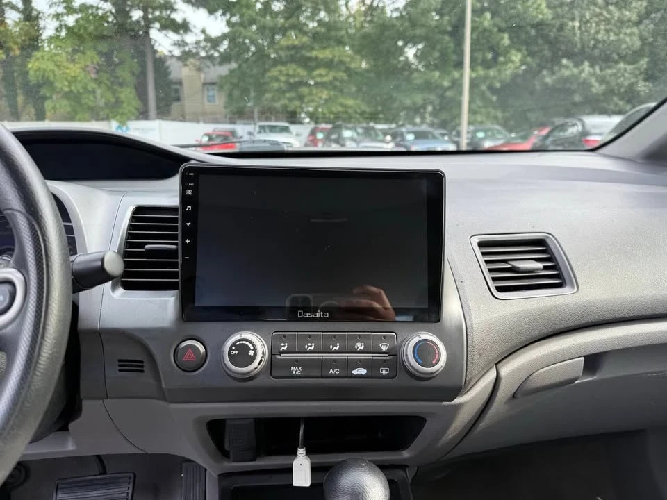 2010 Honda Civic 8th Gen - Image 16 of 20