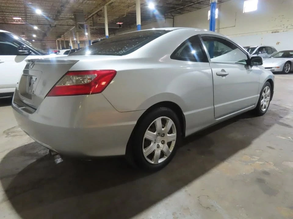 2010 Honda Civic 8th Gen - Image 5 of 20