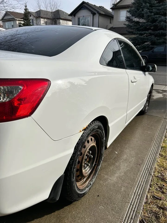 2010 Honda Civic 8th Gen - Image 5 of 20