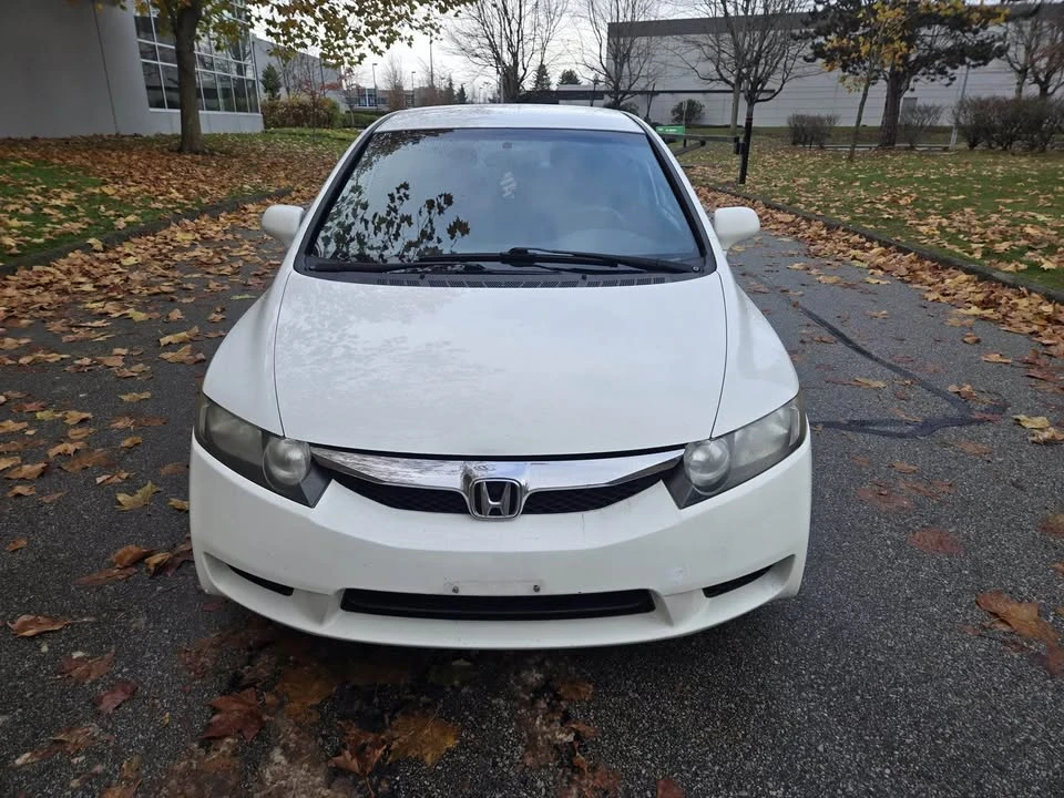 2010 Honda Civic 8th Gen - Image 6 of 12
