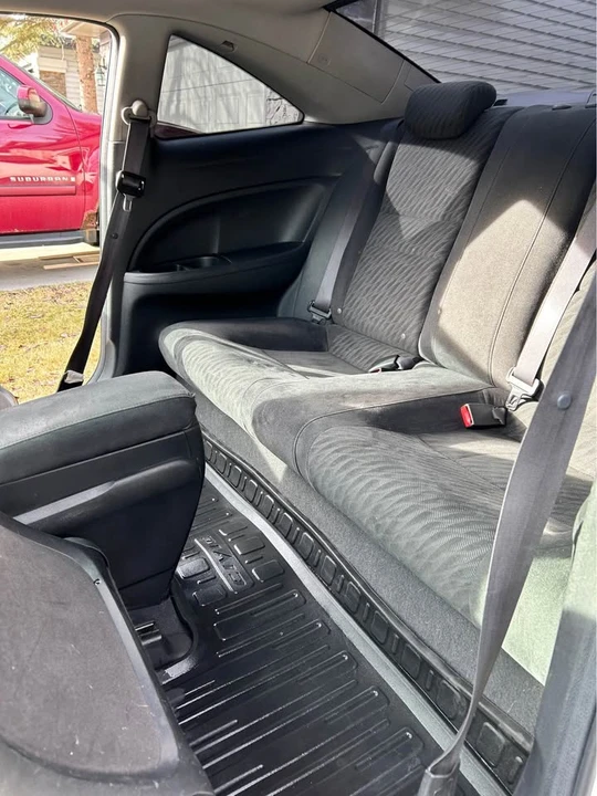 2010 Honda Civic 8th Gen - Image 10 of 20