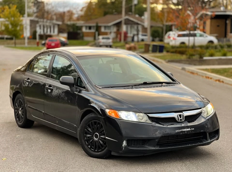 2010 Honda Civic 8th Gen - Image 4 of 18