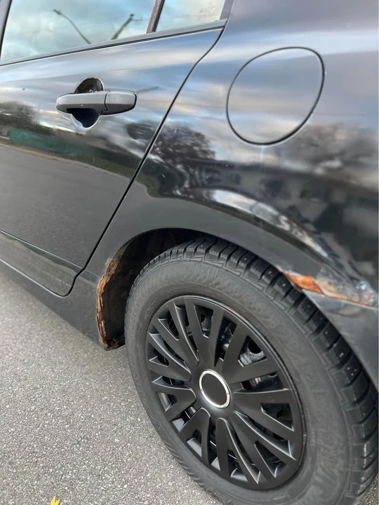 2010 Honda Civic 8th Gen - Image 18 of 18